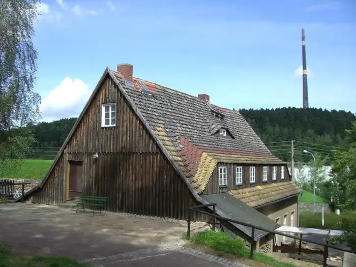 Halsbrücke, Ausschnitt